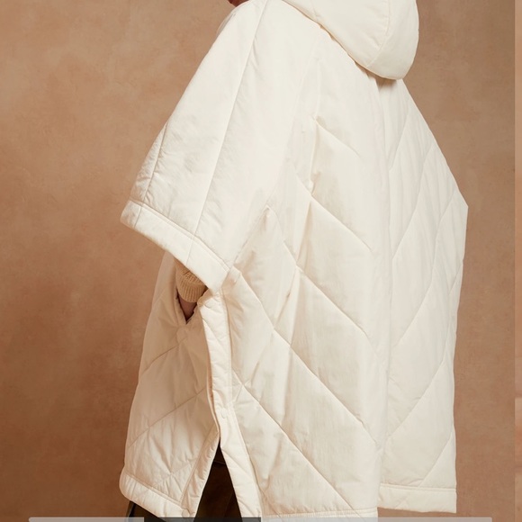 Banana Republic Hooded Quilted Poncho size L/XL - Picture 2 of 5